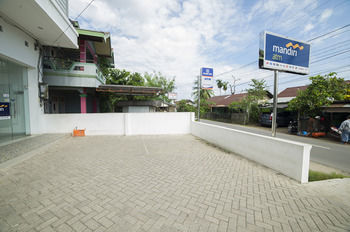 מלון בנג'ארמאסין Airy Syariah Pemurus Baru Bumi Mas Raya 25 Banjarmasin מראה חיצוני תמונה